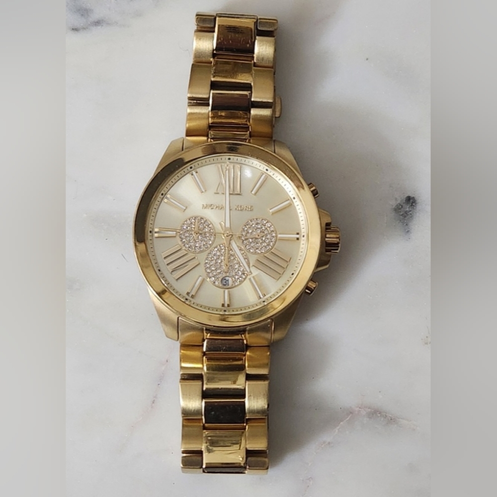 MK watch